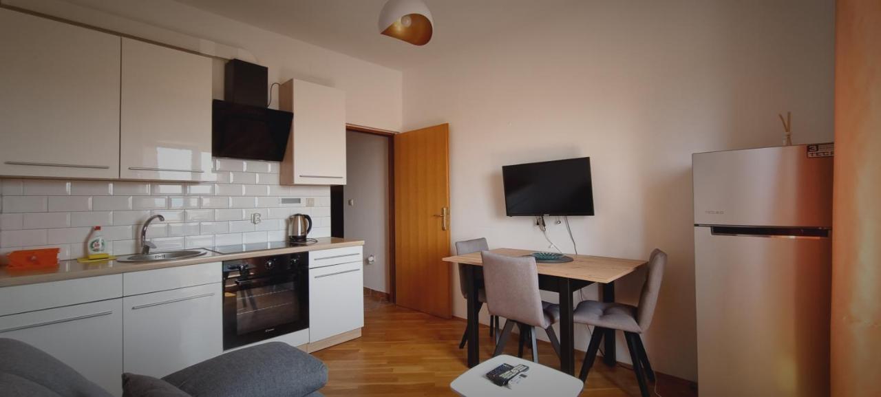 Matej 1 Apartment Задар Екстериор снимка